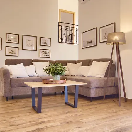 Olive Grove Retreat Daire Kali