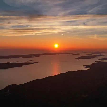 Daire Olive Grove Retreat