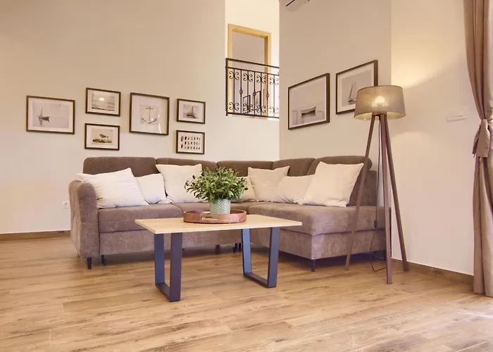 Olive Grove Retreat 公寓 卡利