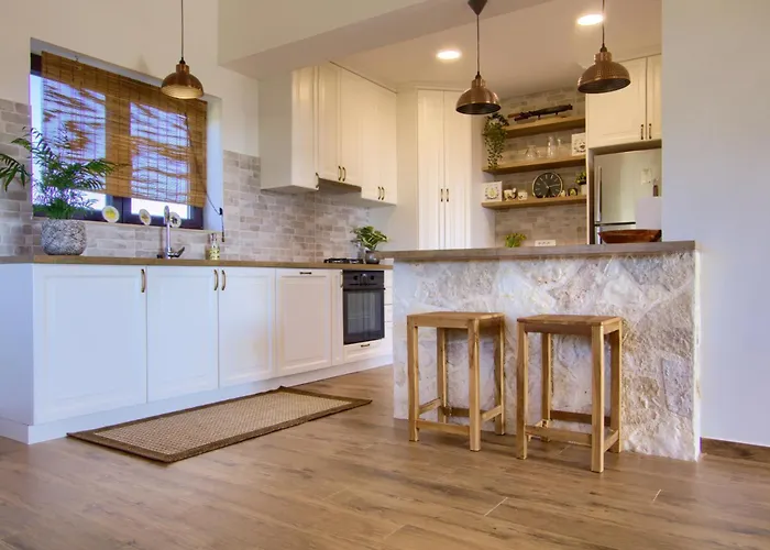 Olive Grove Retreat *